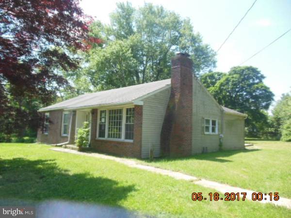 382 ELKDALE RD, Lincoln University, PA 19352