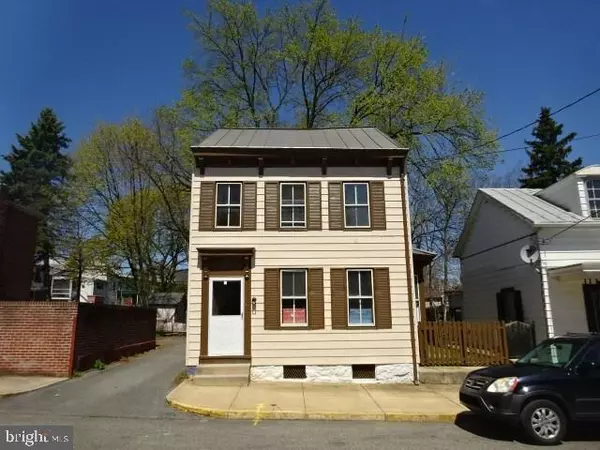 163 W SOUTH ST, Carlisle, PA 17013