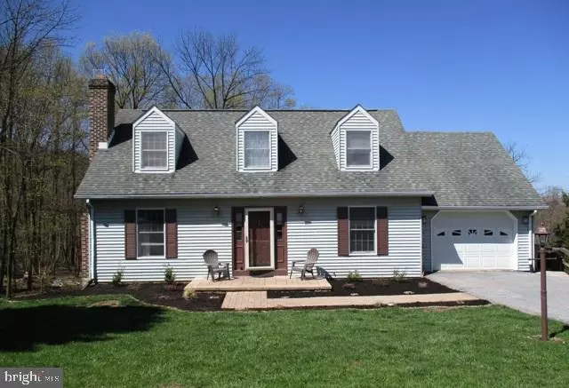 Mechanicsburg, PA 17055,699 JULIE CT