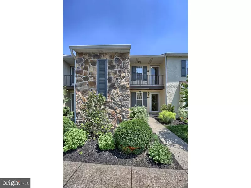 258 VALLEY STREAM LN, Wayne, PA 19087