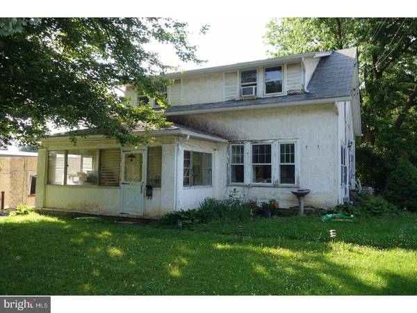 257 W EVERGREEN ST, West Grove, PA 19390