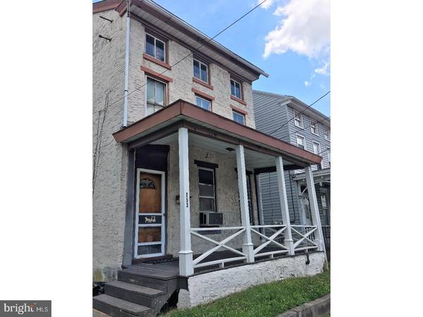 253 BRIDGE ST, Spring City, PA 19475