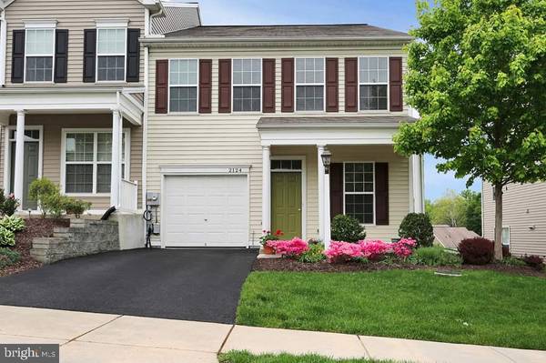 2124 RED FOX DR, Hummelstown, PA 17036