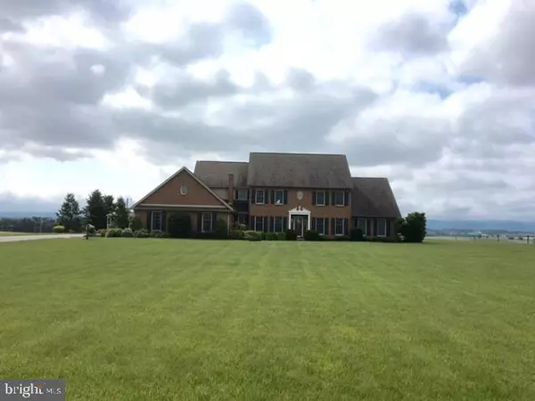 520 RIDGE RD, Shippensburg, PA 17257