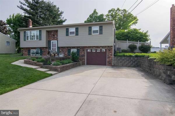 795 S HUMER ST, Enola, PA 17025