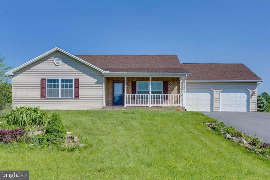 169 KERRS RD, Carlisle, PA 17015