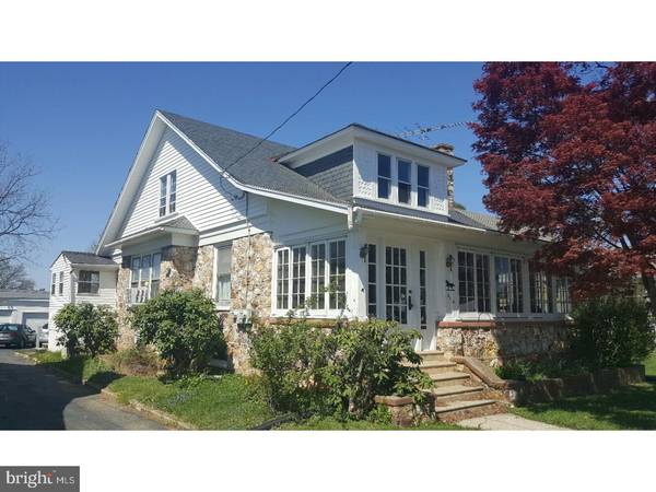 216 S 5TH ST, Oxford, PA 19363