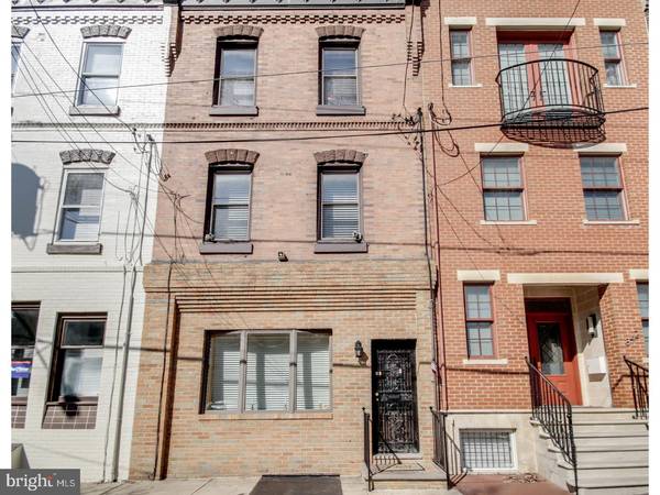 844 S FRONT ST, Philadelphia, PA 19147