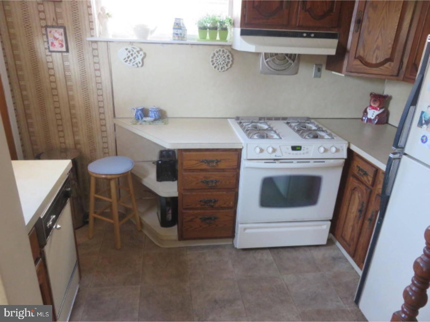 Philadelphia, PA 19152,2312 FULLER ST