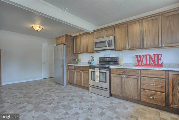 Carlisle Spngs, PA 17013,783 LONGS GAP RD