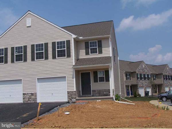 244 S VILLAGE CIR, Palmyra, PA 17078