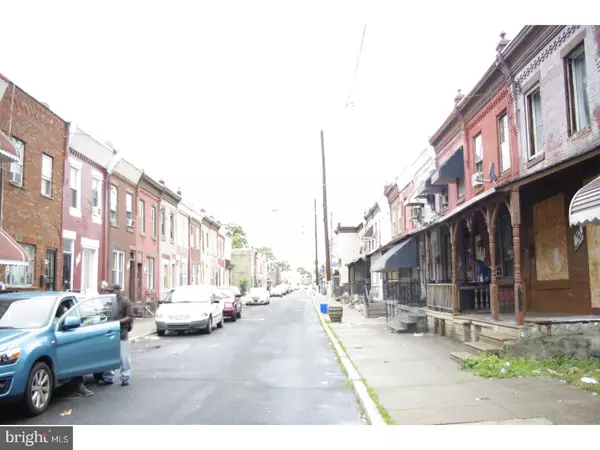 Philadelphia, PA 19132,2426 W OAKDALE ST