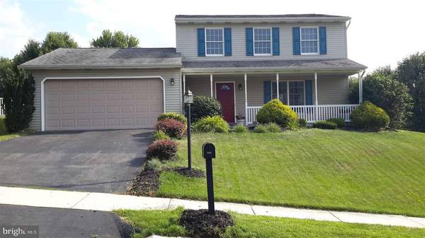 2401 DEERVIEW DR, Mechanicsburg, PA 17055