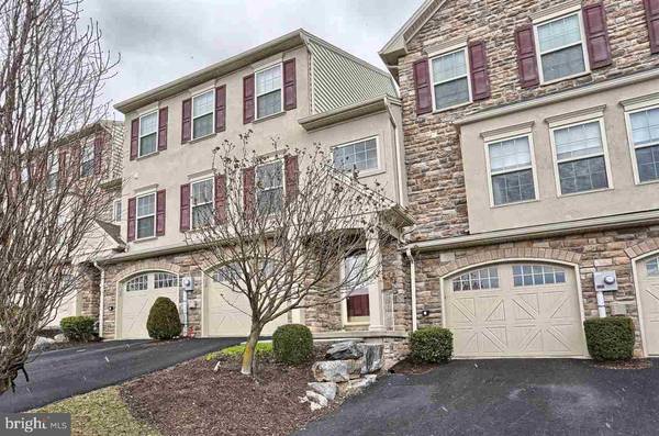 1917 ROXBURY CT, Mechanicsburg, PA 17055