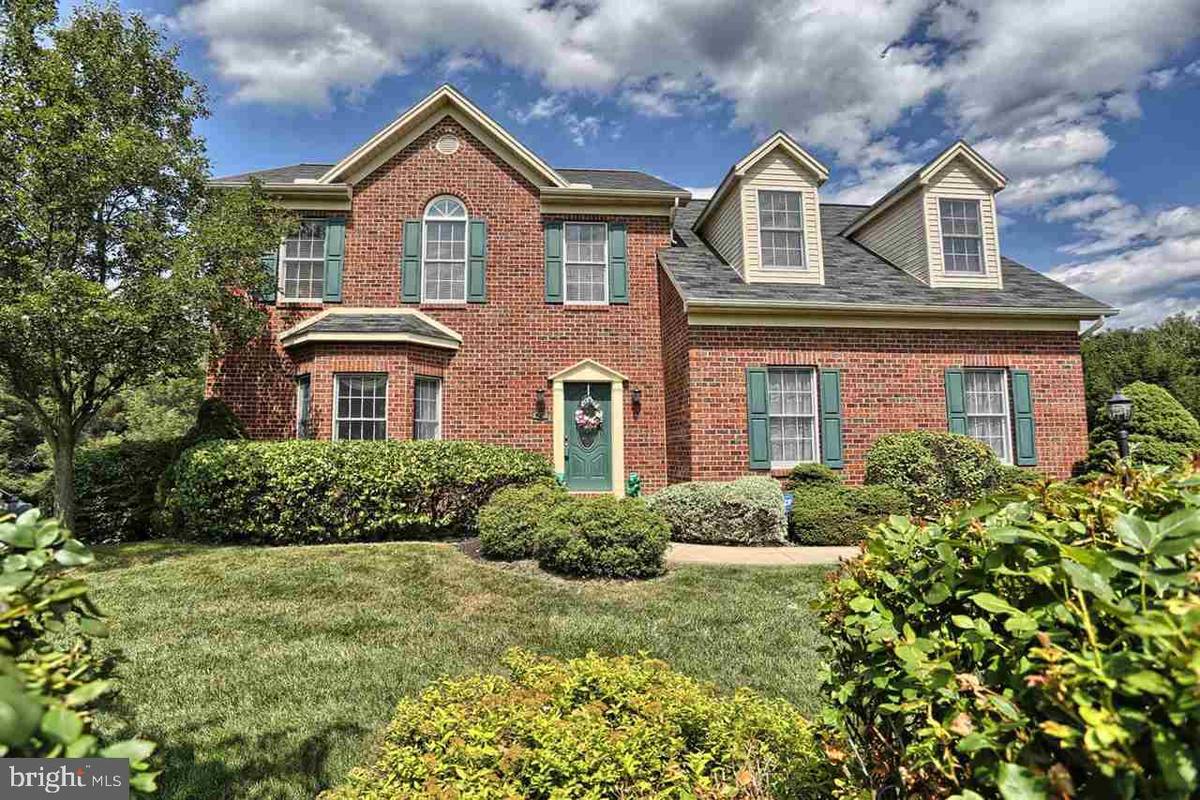 Harrisburg, PA 17111,937 SUNNYHILL LN