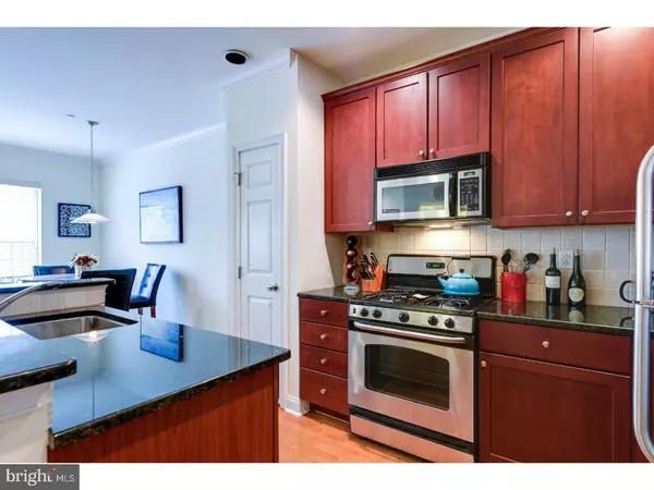 Philadelphia, PA 19146,500 ADMIRALS WAY #228