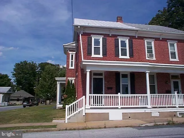 301 S WASHINGTON ST, Mechanicsburg, PA 17055