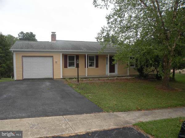 4269 BEAUFORT HUNT DR, Harrisburg, PA 17110