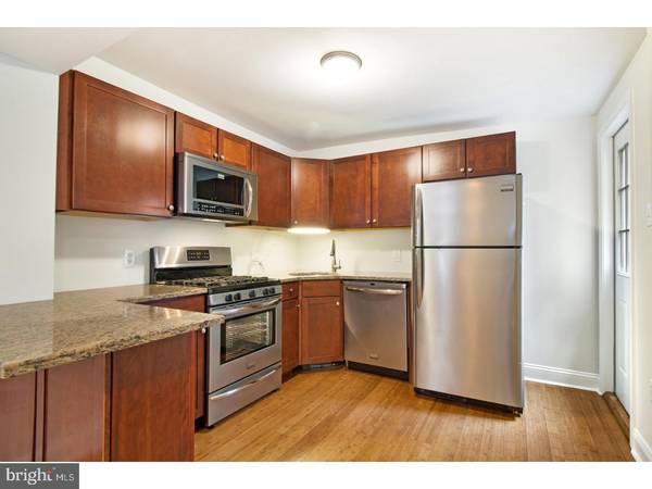 Philadelphia, PA 19147,525 FITZWATER ST #4