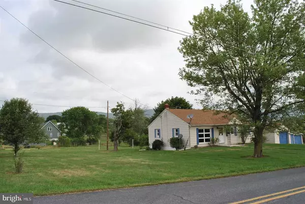 Carlisle, PA 17013,391 CORNMAN RD