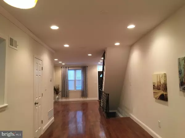 Philadelphia, PA 19145,1917 S LAMBERT ST