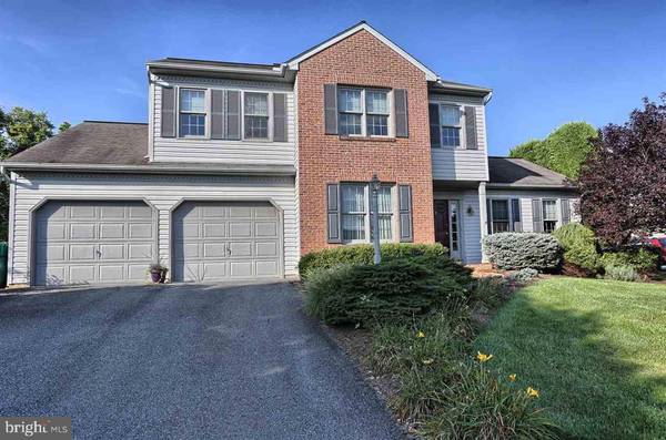 2160 SOUTHPOINT DR, Hummelstown, PA 17036