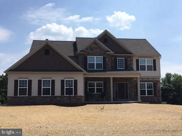 73 CREEKSIDE DR, Elizabethtown, PA 17032