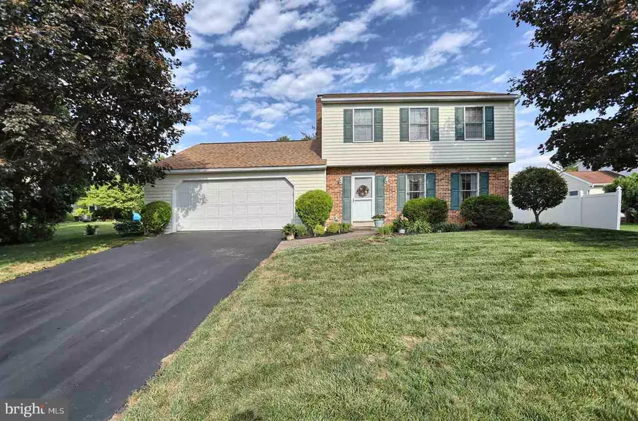 2815 W ROSEGARDEN BLVD, Mechanicsburg, PA 17055