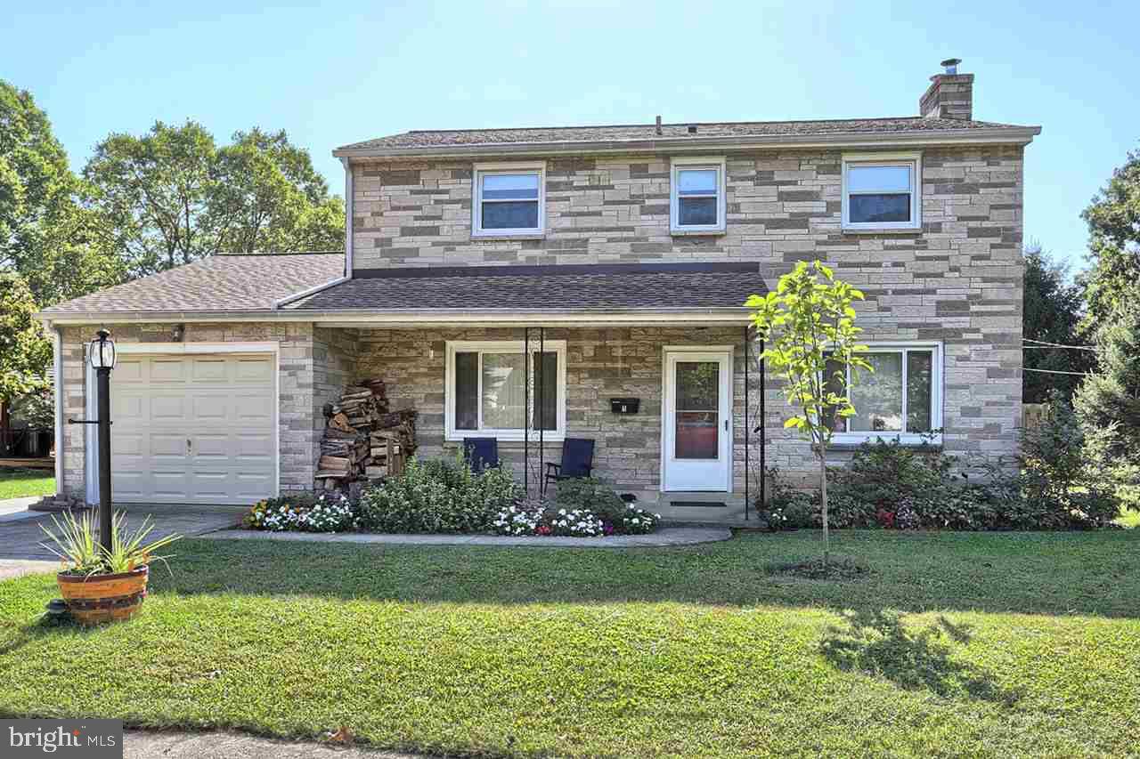 Camp Hill, PA 17011,5 BOXWOOD LN