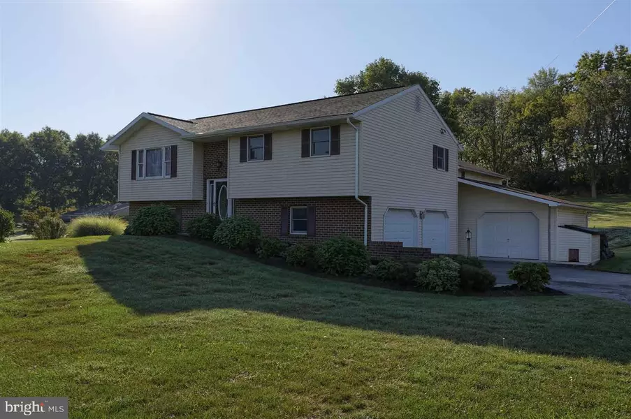 2712 RITNER HWY, Carlisle, PA 17015