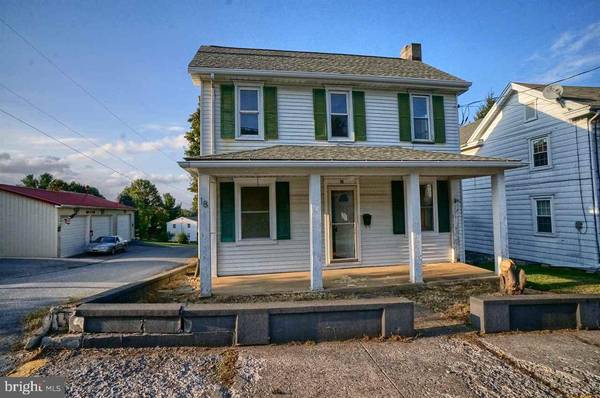 18 HILL ST, Mt Holly Springs, PA 17065