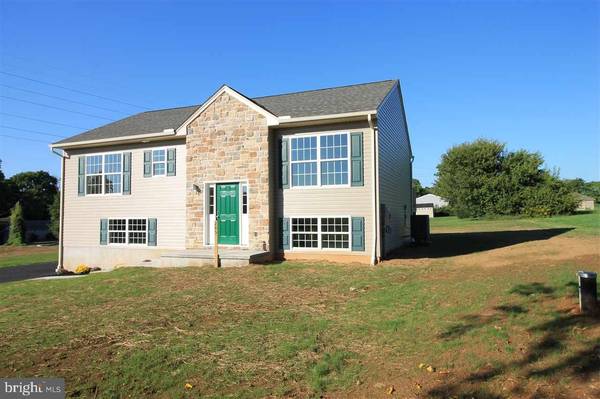 Hummelstown, PA 17036,285 ELLE WAY