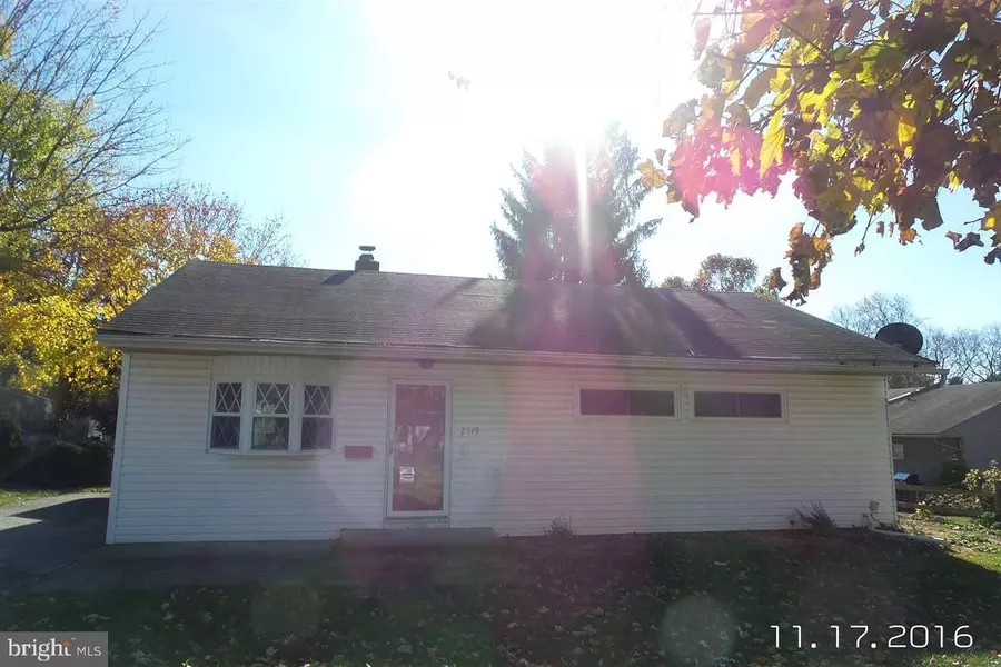 2119 WENTWORTH DR, Camp Hill, PA 17011