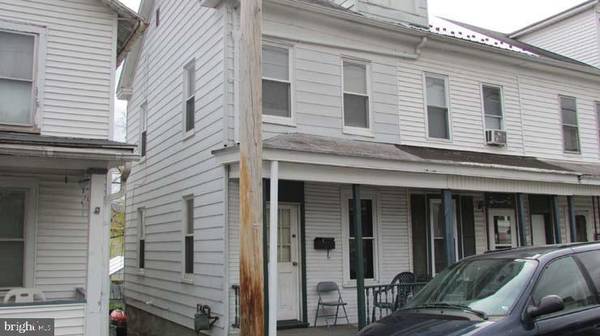 238 W 5TH ST, Lewistown, PA 17044