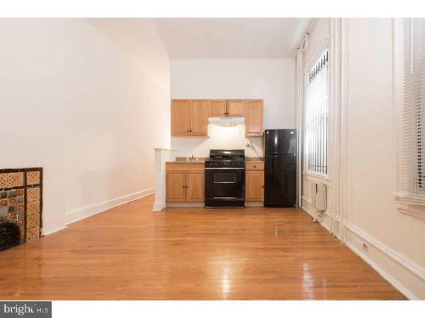 1739 W DIAMOND ST, Philadelphia, PA 19121