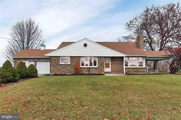 3011 JEFFERSON RD, Spring Grove, PA 17362