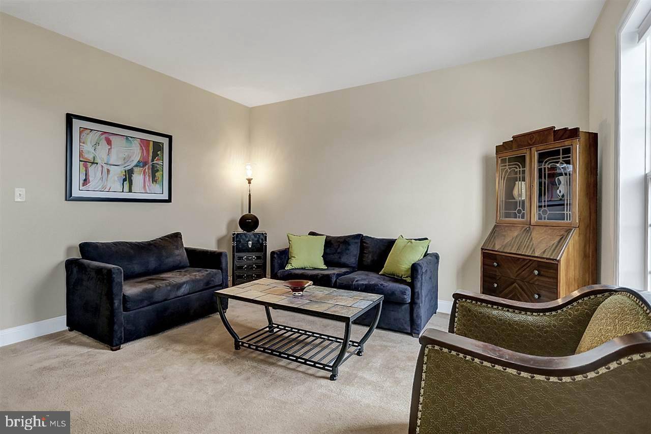Mechanicsburg, PA 17050,48 FOLSOM ALY
