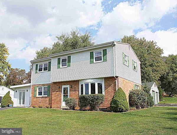 417 BERKSHIRE RD, Mechanicsburg, PA 17055