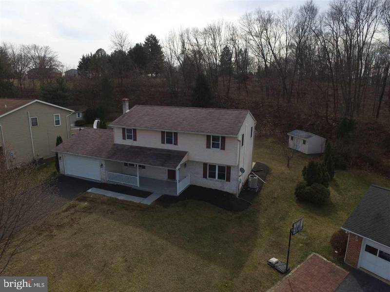 7939 BAYARD DR, Hummelstown, PA 17036