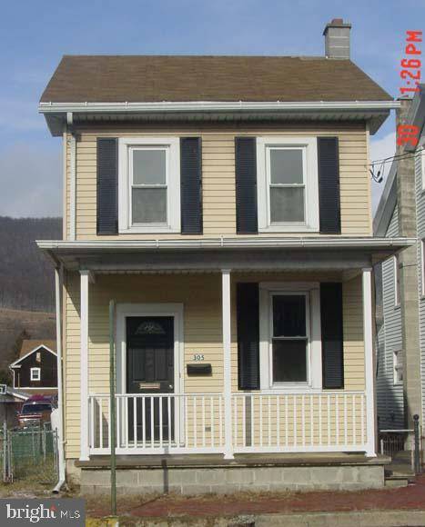 305 MAIN ST, Lykens, PA 17048