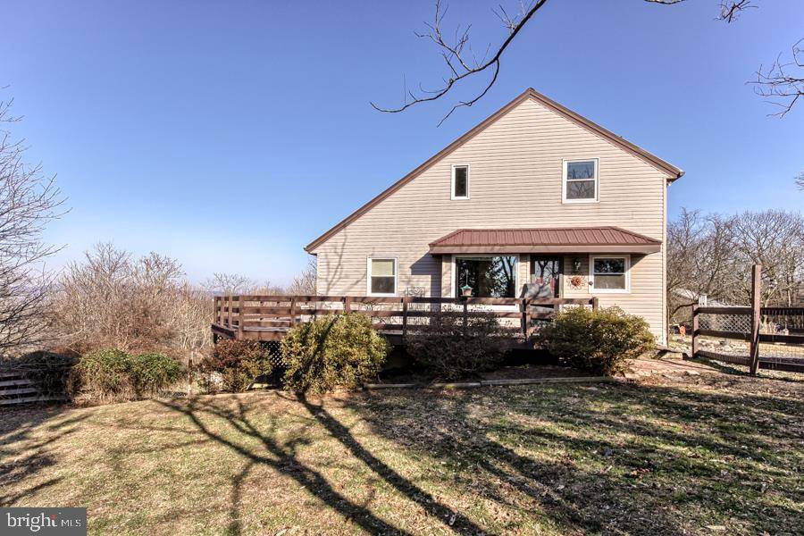50 CREEK RD, Newville, PA 17241