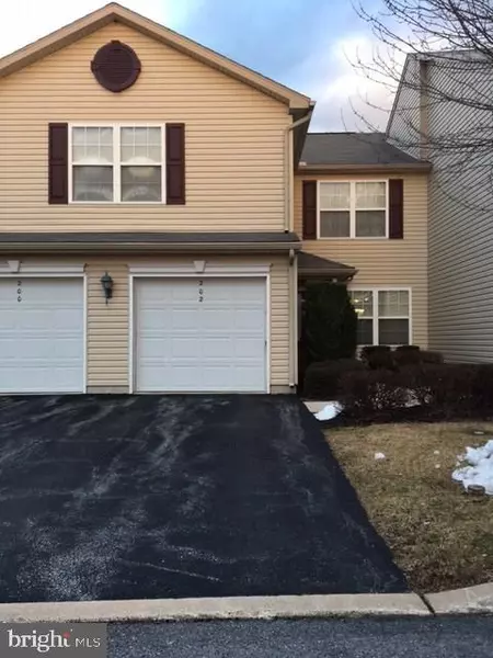 202 SPARROW RD, Hummelstown, PA 17036