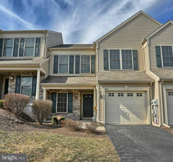 764 CREEKSIDE DR, Hummelstown, PA 17036