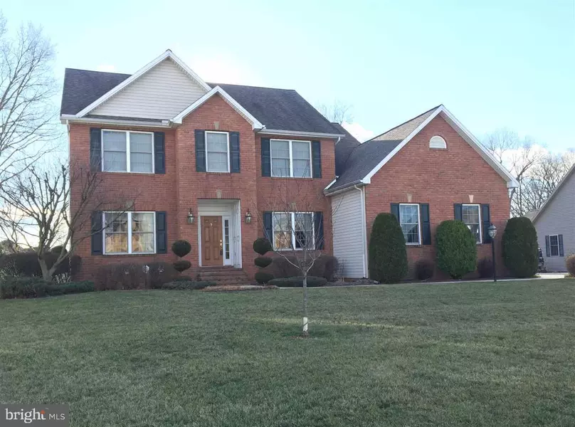 7 STONE RUN DR, Mechanicsburg, PA 17050