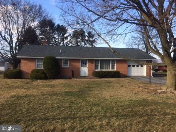 2191 NEWVILLE RD, Carlisle, PA 17015