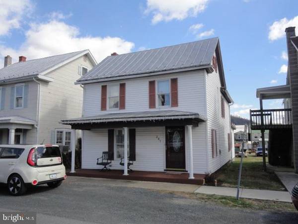 205 S MARKET ST, Liverpool, PA 17045