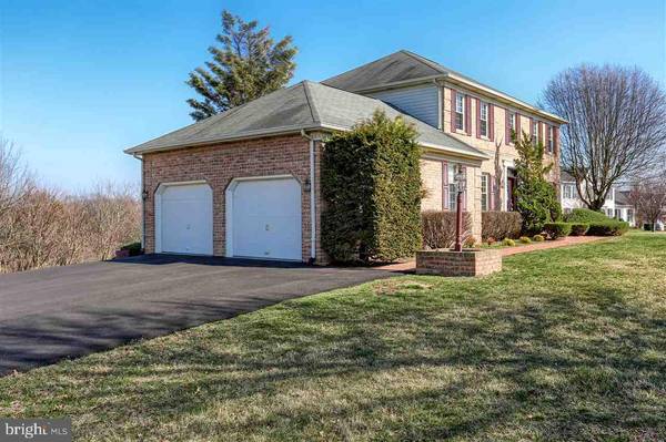 Mechanicsburg, PA 17055,1558 FOX HOLLOW CIR