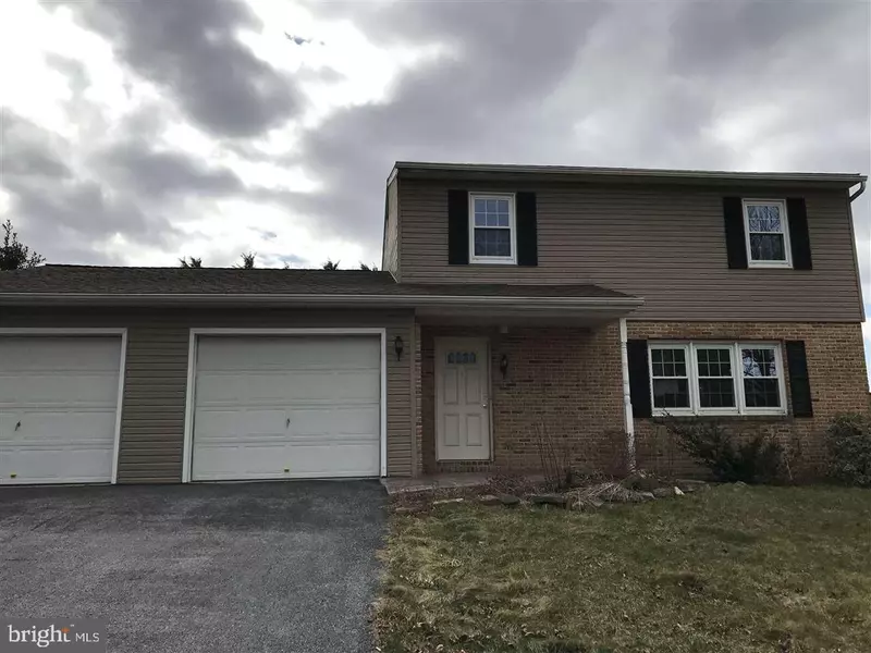 897 HAWTHORNE AVE, Mechanicsburg, PA 17055