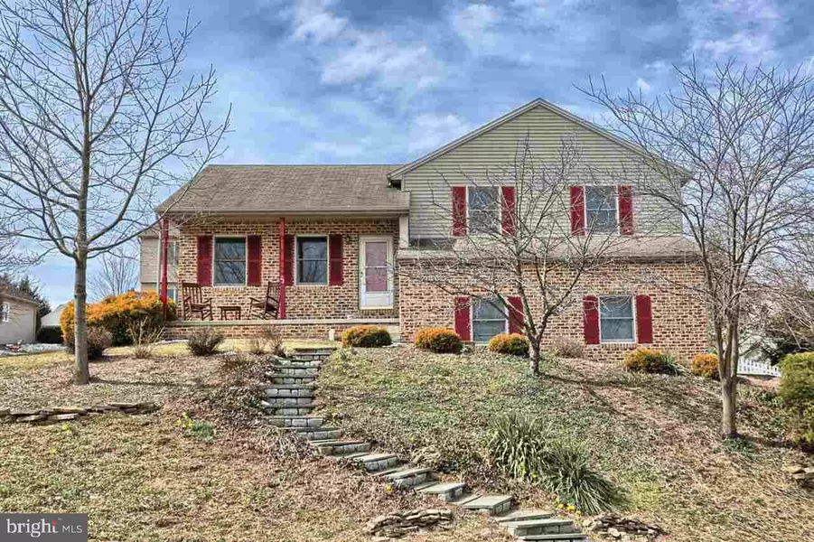 22 HAZELWOOD PATH, Mechanicsburg, PA 17050