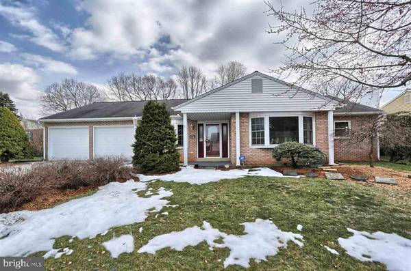 604 SHARON AVE, Mechanicsburg, PA 17055